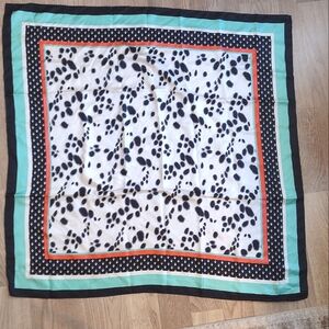 Beautiful Animal Print Scarf